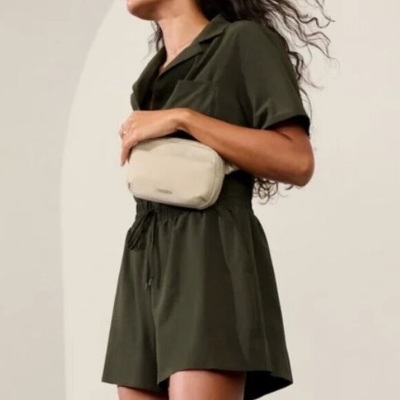 Athleta Avenue Olive Green Romper size small - Picture 9 of 9